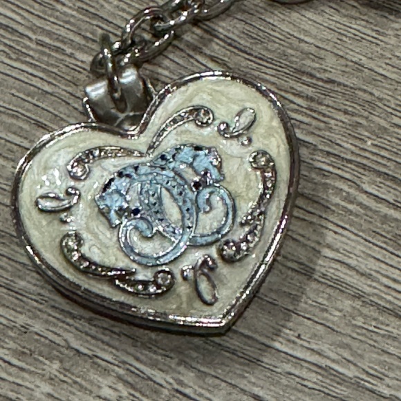 Sharif Silver and Cream Heart Keychain, Bag Clip - Picture 2 of 4